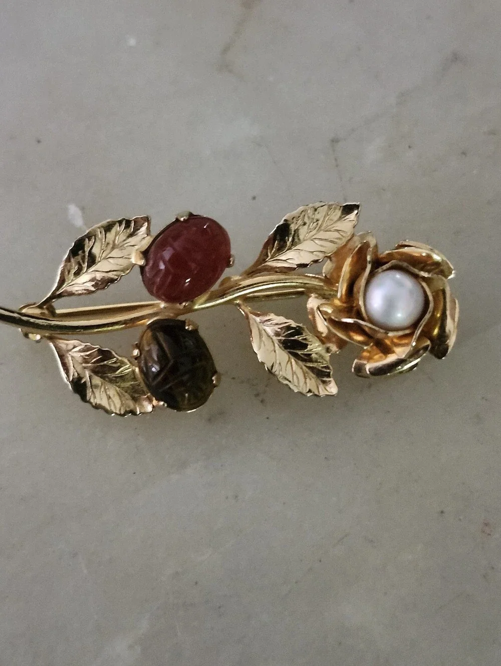 Vtf Gold Tone Rose Brooch with Faux Pearl and Red & Green Stones